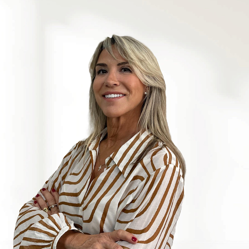 Eva María Oliveros Escartín